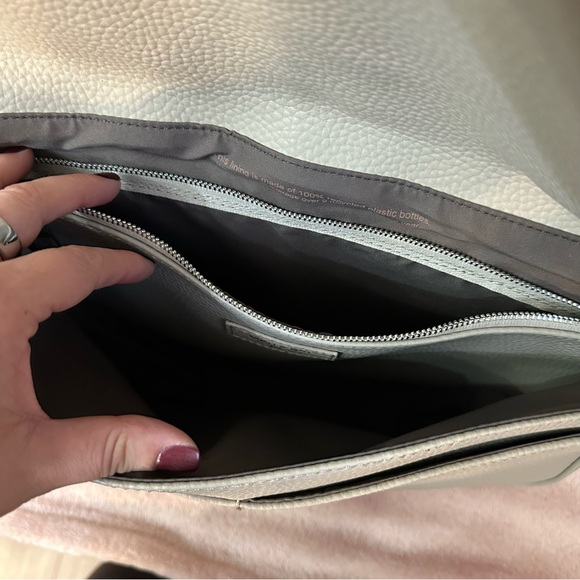 Matt & Nat Alik Vegan Shoulder Bag - in the colour Dream - Beige - Picture 6 of 12